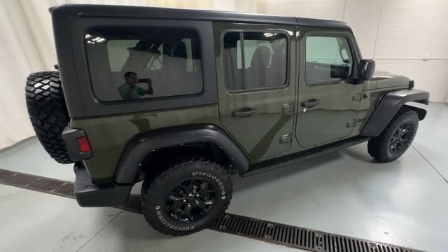 2022 Jeep Wrangler Unlimited Willys