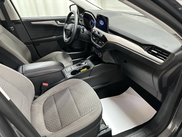 2021 Ford Escape SE Hybrid