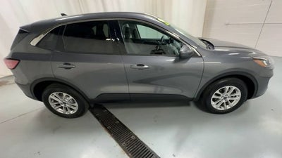 2021 Ford Escape SE Hybrid