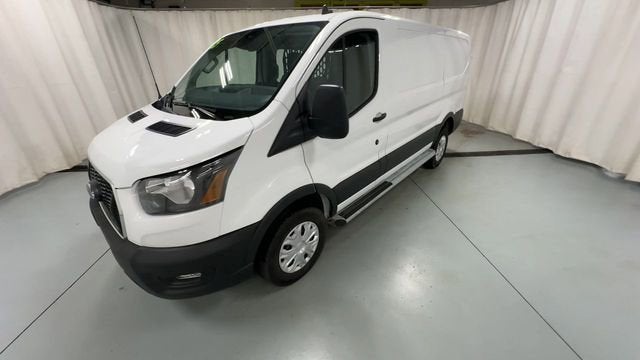 2025 Ford Transit Cargo Van Base