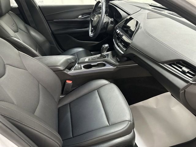 2023 Cadillac CT4 Premium Luxury