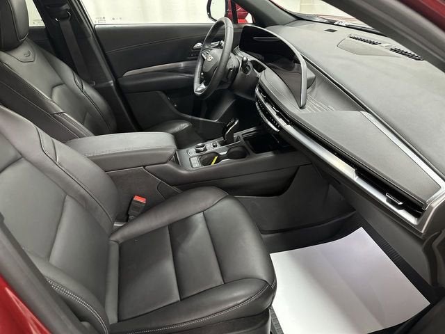 2024 Cadillac XT4 Premium Luxury