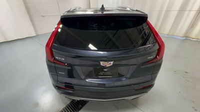 2023 Cadillac XT4 Premium Luxury