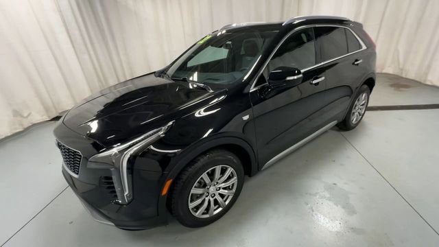 2022 Cadillac XT4 Premium Luxury