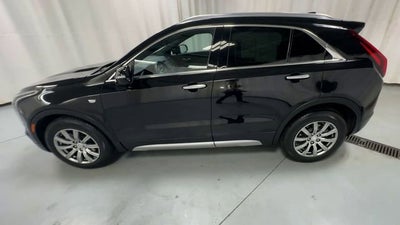 2022 Cadillac XT4 Premium Luxury