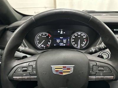 2023 Cadillac XT4 Premium Luxury