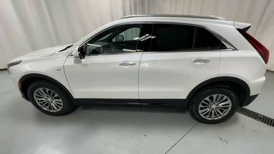 2024 Cadillac XT4 Premium Luxury