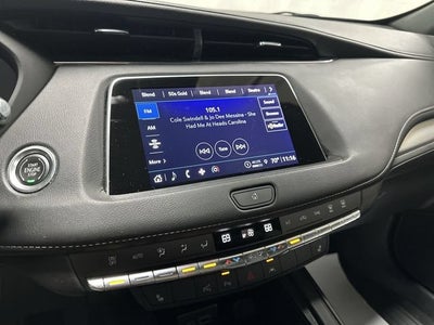 2023 Cadillac XT4 Premium Luxury