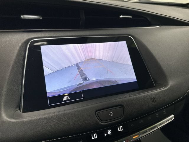 2021 Cadillac XT4 AWD Premium Luxury