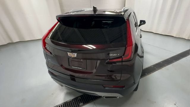 2021 Cadillac XT4 AWD Premium Luxury