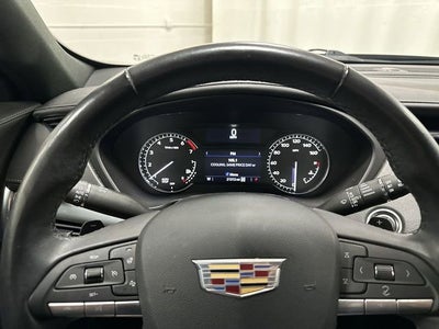 2023 Cadillac XT4 Premium Luxury