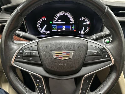 2017 Cadillac XT5 Luxury FWD