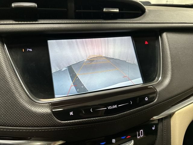 2017 Cadillac XT5 Luxury FWD