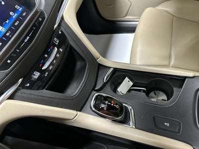 2017 Cadillac XT5 Luxury FWD