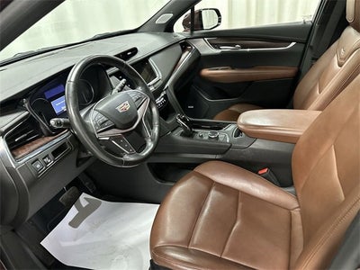 2023 Cadillac XT5 Premium Luxury
