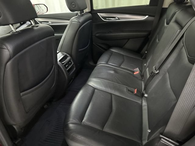 2018 Cadillac XT5 Luxury FWD