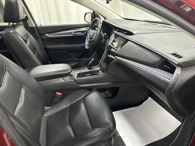 2018 Cadillac XT5 Luxury FWD
