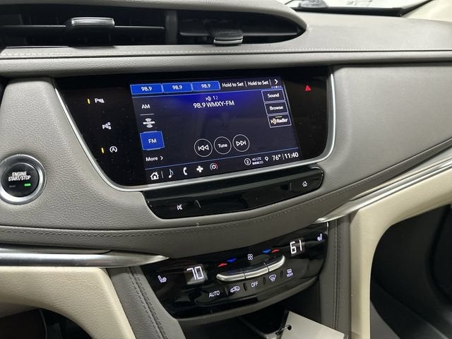2022 Cadillac XT5 Premium Luxury