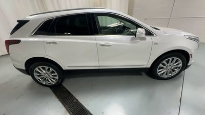 2022 Cadillac XT5 Premium Luxury