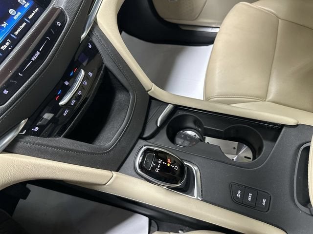 2018 Cadillac XT5 Luxury AWD