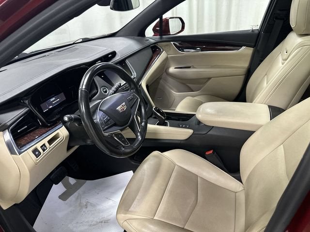 2018 Cadillac XT5 Luxury AWD