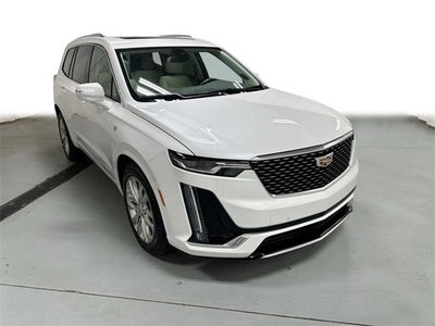 2023 Cadillac XT6 Premium Luxury
