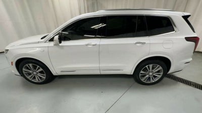 2025 Cadillac XT6 Premium Luxury