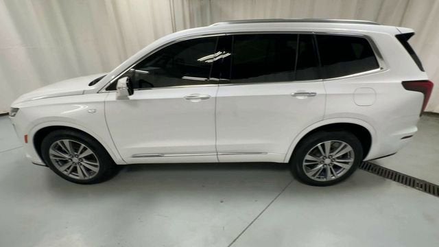 2025 Cadillac XT6 Premium Luxury