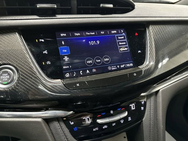 2025 Cadillac XT6 Sport