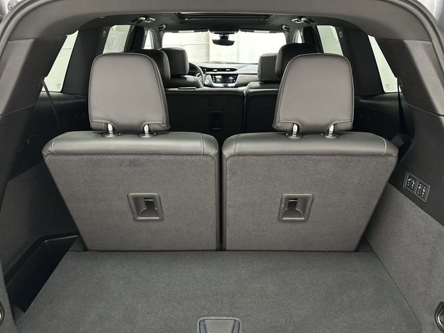2025 Cadillac XT6 Sport