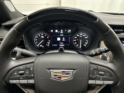 2025 Cadillac XT6 Sport