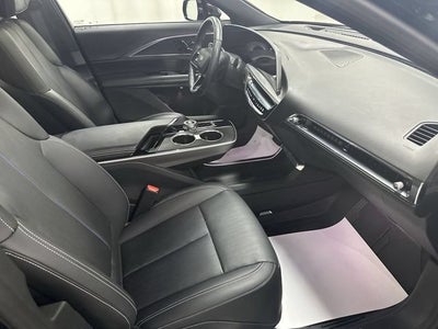 2024 Cadillac LYRIQ Sport 1