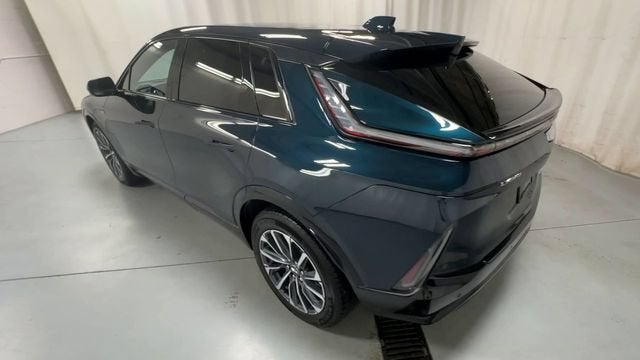 2024 Cadillac LYRIQ Sport 1