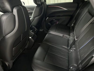 2025 Cadillac LYRIQ Sport 1