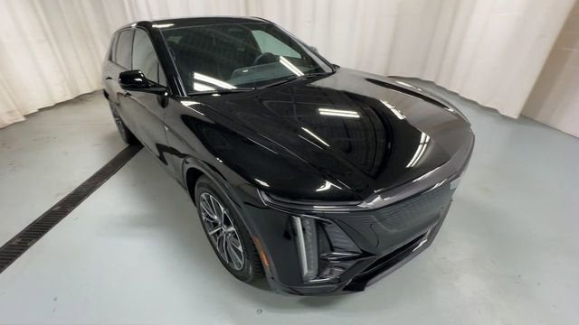 2025 Cadillac LYRIQ Sport 1