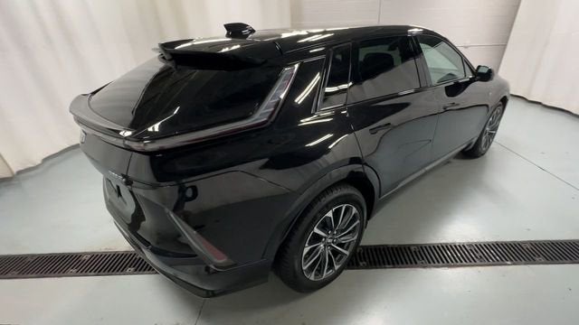 2025 Cadillac LYRIQ Sport 1