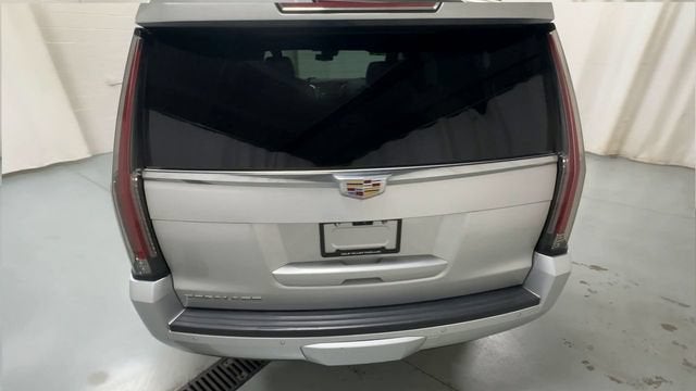 2020 Cadillac Escalade Premium Luxury