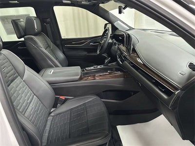 2023 Cadillac Escalade Sport Platinum