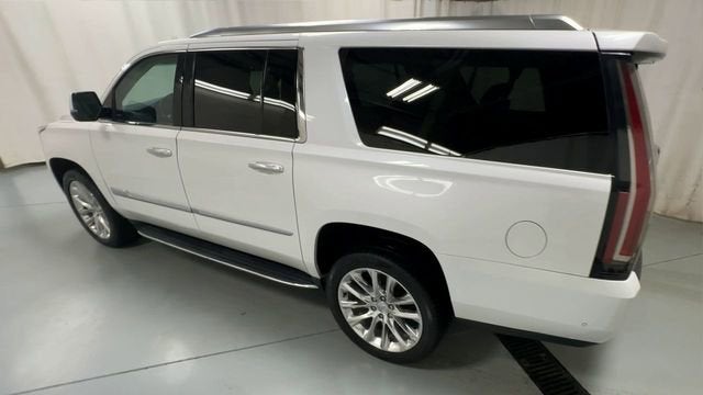 2019 Cadillac Escalade ESV Luxury