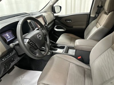 2022 Nissan Frontier SV