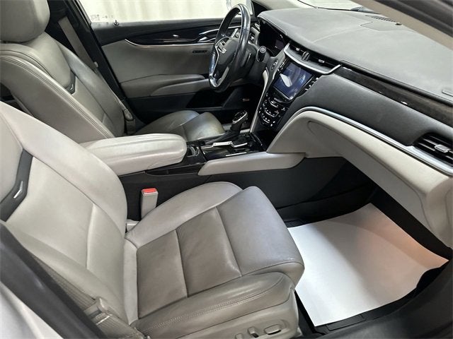 2016 Cadillac XTS Luxury Collection