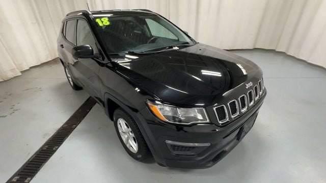Used 2018 Jeep Compass Sport with VIN 3C4NJCAB2JT136901 for sale in Warren, OH