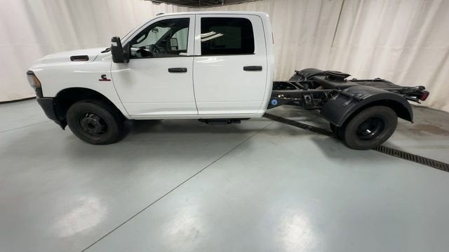 2024 RAM 3500 Chassis Cab Tradesman