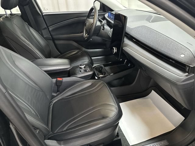 2022 Ford Mustang Mach-E Premium