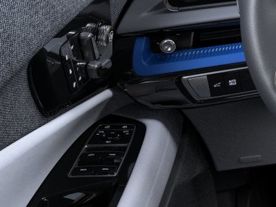 2025 Cadillac OPTIQ Luxury 2