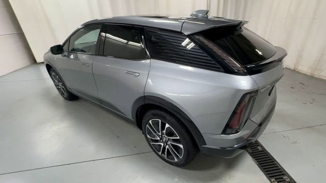 2025 Cadillac OPTIQ Sport 2