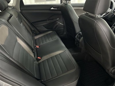 2022 Volkswagen Taos SEL