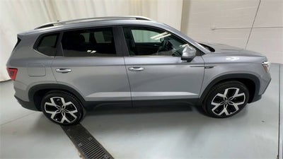 2022 Volkswagen Taos SEL
