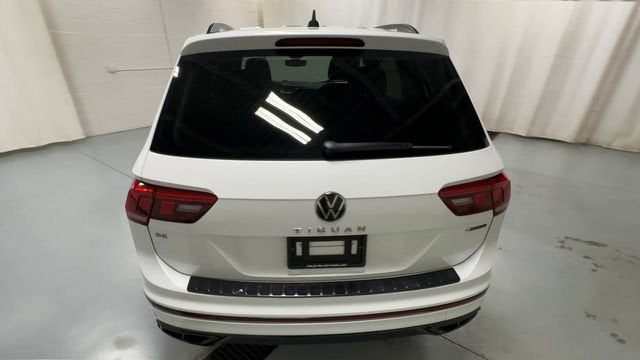 2022 Volkswagen Tiguan SE R-Line Black