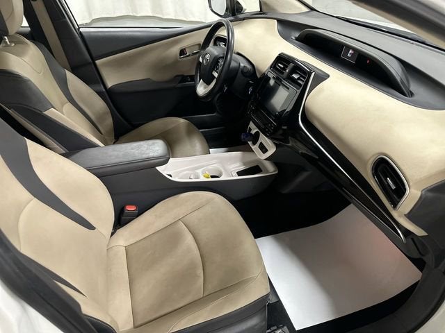 2016 Toyota Prius Four